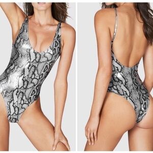 Bound by Bond Eye Australia Viva Metallic One Piece Swimsuit
Whitesnake Size S
